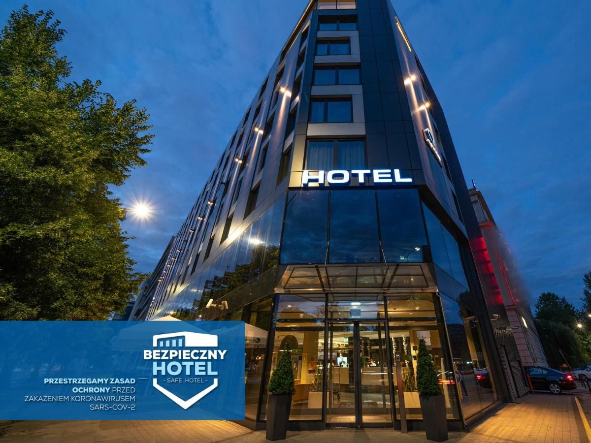 Отель Q Hotel Plus Wrocław Вроцлав-4